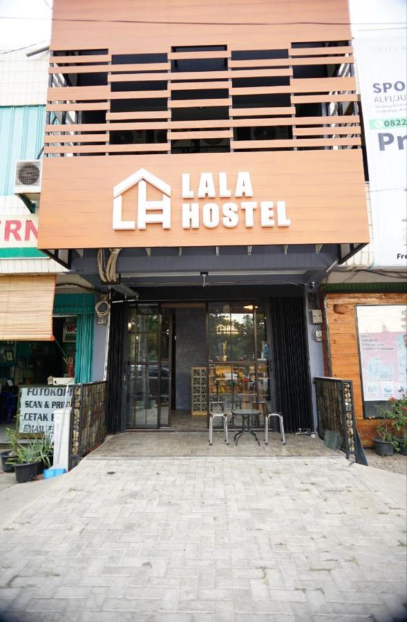 Lala Hostel Banda Aceh Extérieur photo
